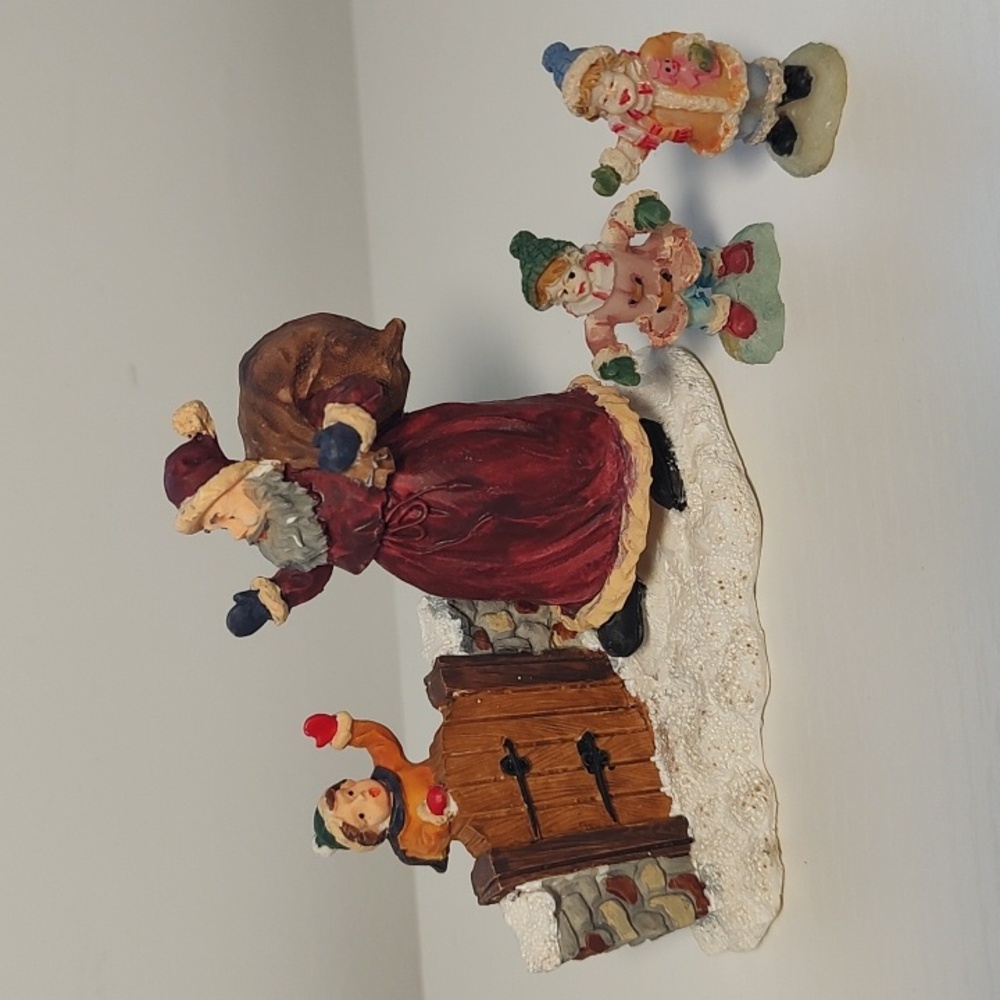 Bundle Of‎ 3 Christmas Figurines